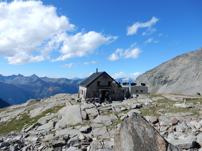 Bordierhütte 2886m (Homepage / Karte)