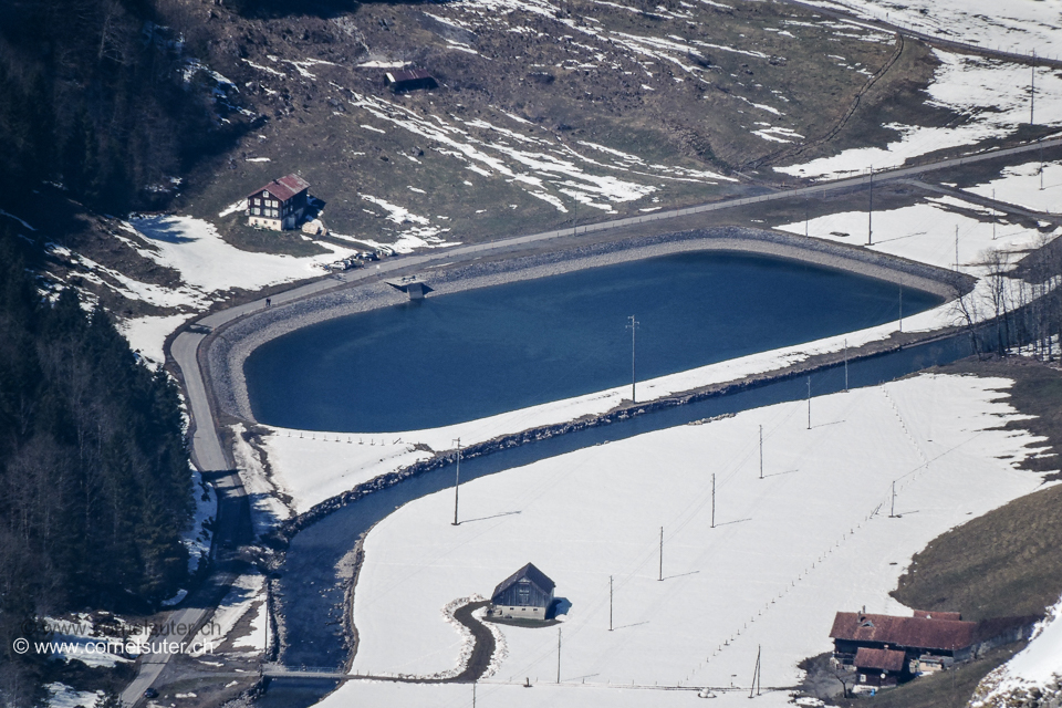 Beim Mettlensee geht es bereits wieder ein Stollen weiter zum Kraftwerk Balmen, Hinterthal.