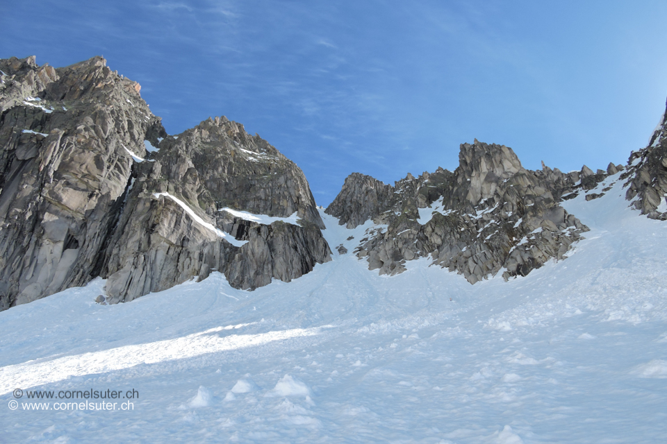 10:10 Uhr und das Südwest-Couloir hat noch keine Sonne.