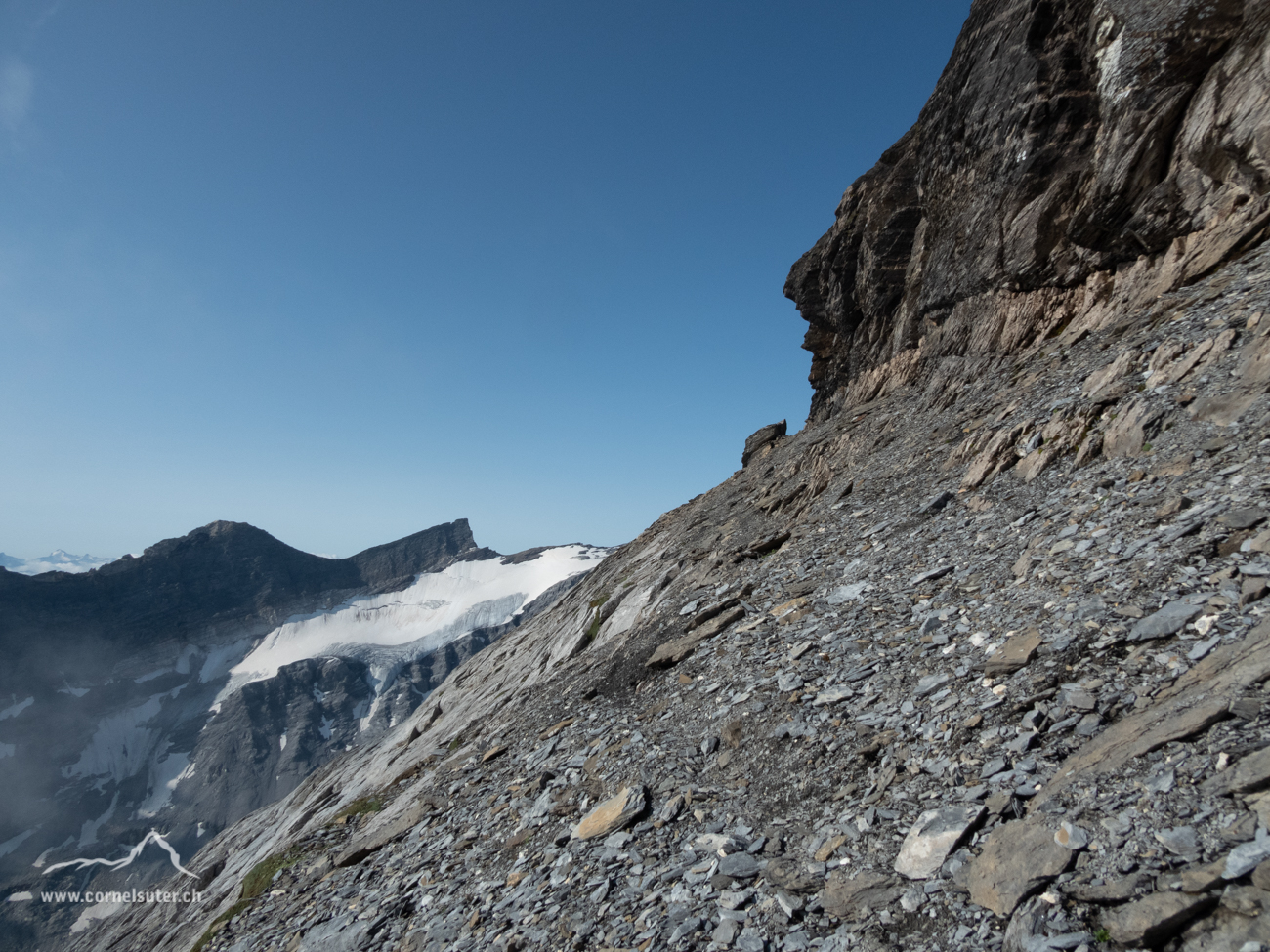 Nach diesem Felsen kommt der 2te Trichter.