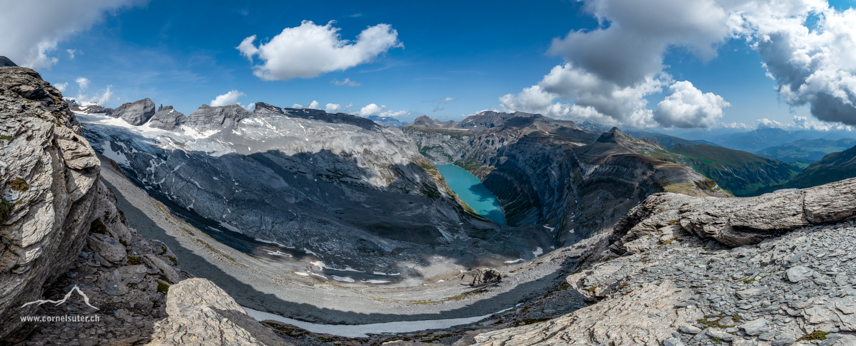 Aufsaugender Imposanter tiefblick zum Limmerenstausee, gigantisch!