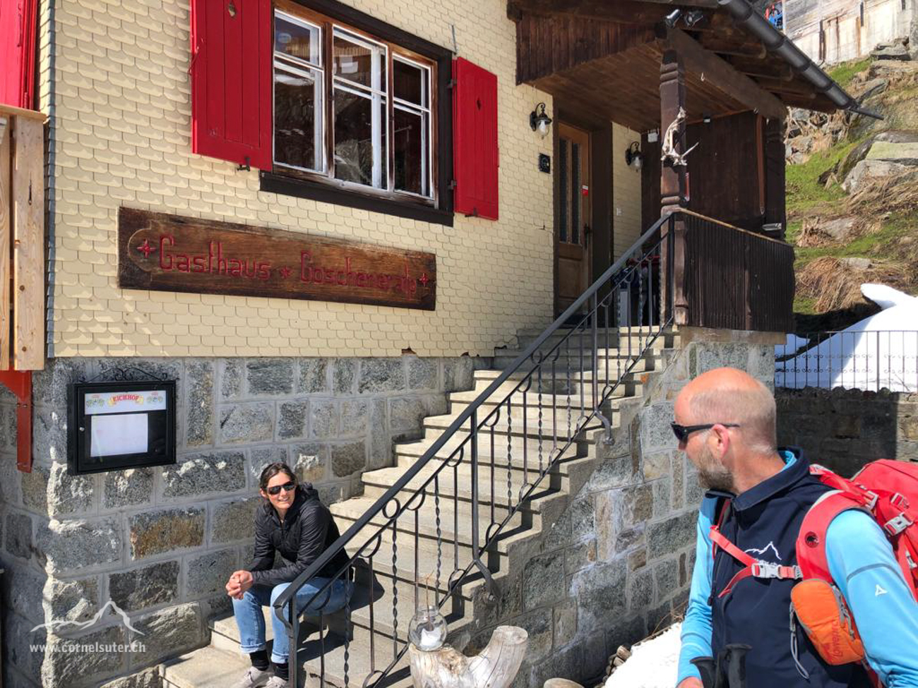 Erfrischung nach der Tour beim Gasthaus Göscheneralp (klick Homepage)